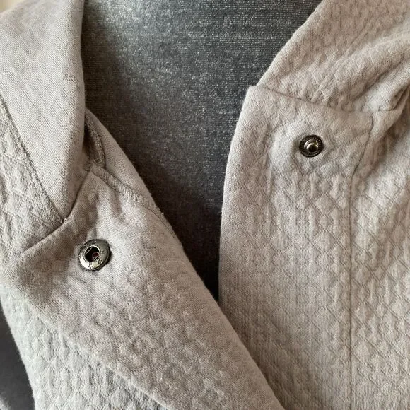 LIV Outdoor Hoodie Women’s Size XL Gray Pullover Snap Button - Picture 2 of 9